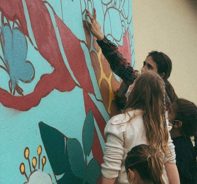 Atelier participatif : réalisation d'une fresque avec les élèves de l'école de Carreyrat